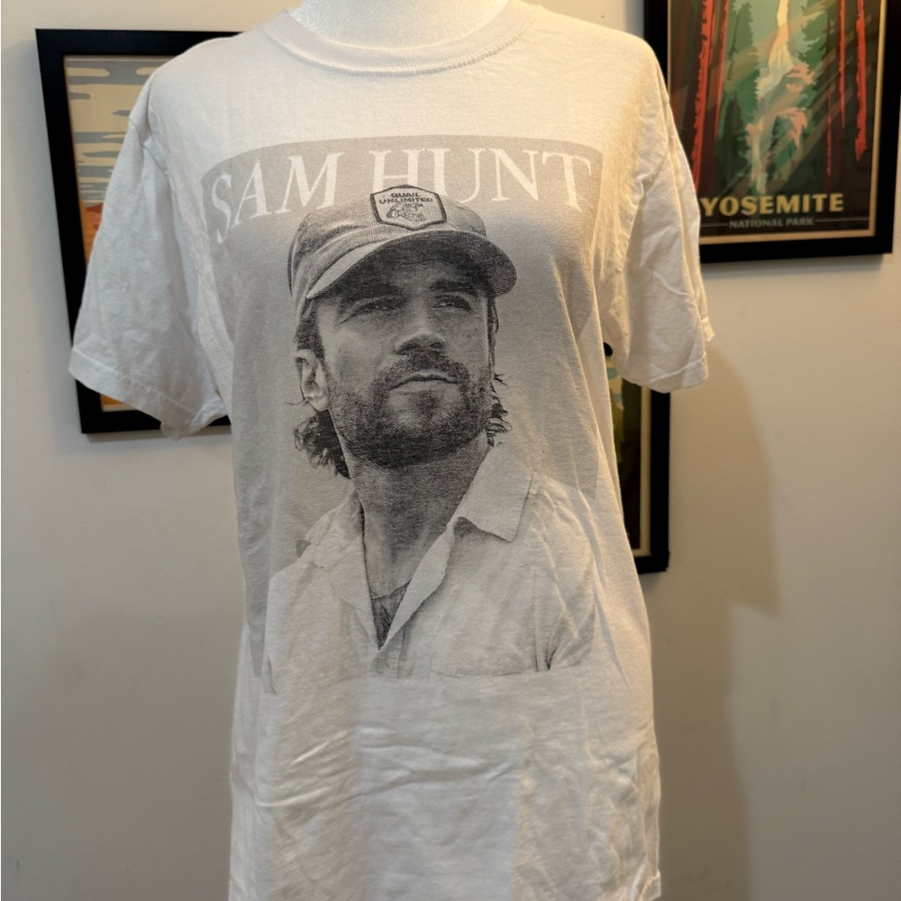 White Sam Hunt 2023 concert T-Shirt